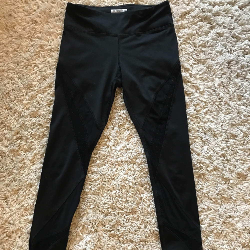 Forever 21 Active Mesh-Inset Leggings